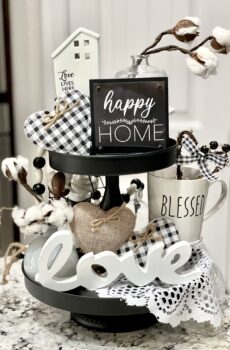 "Happy Home" Decor Set