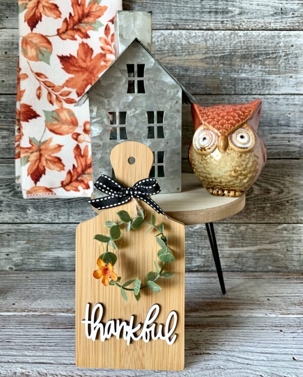 "Welcome Friends" Decor Set - Image 3