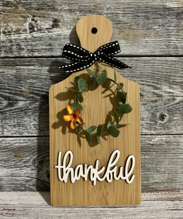 "Welcome Friends" Decor Set - Image 5