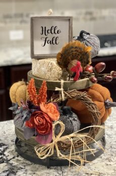 "Hello Fall" Decor Set