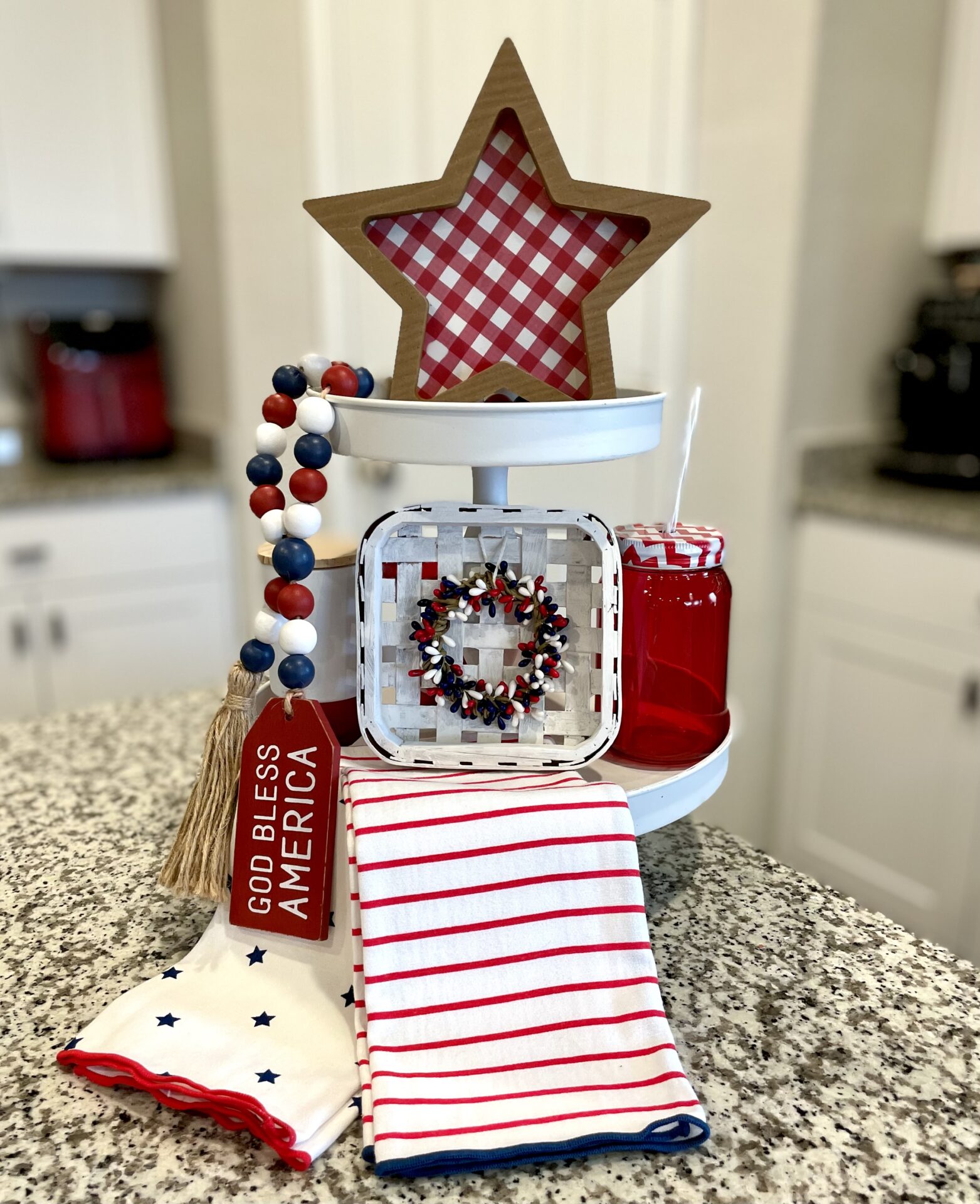 "Happy 4th of July" Decor Set